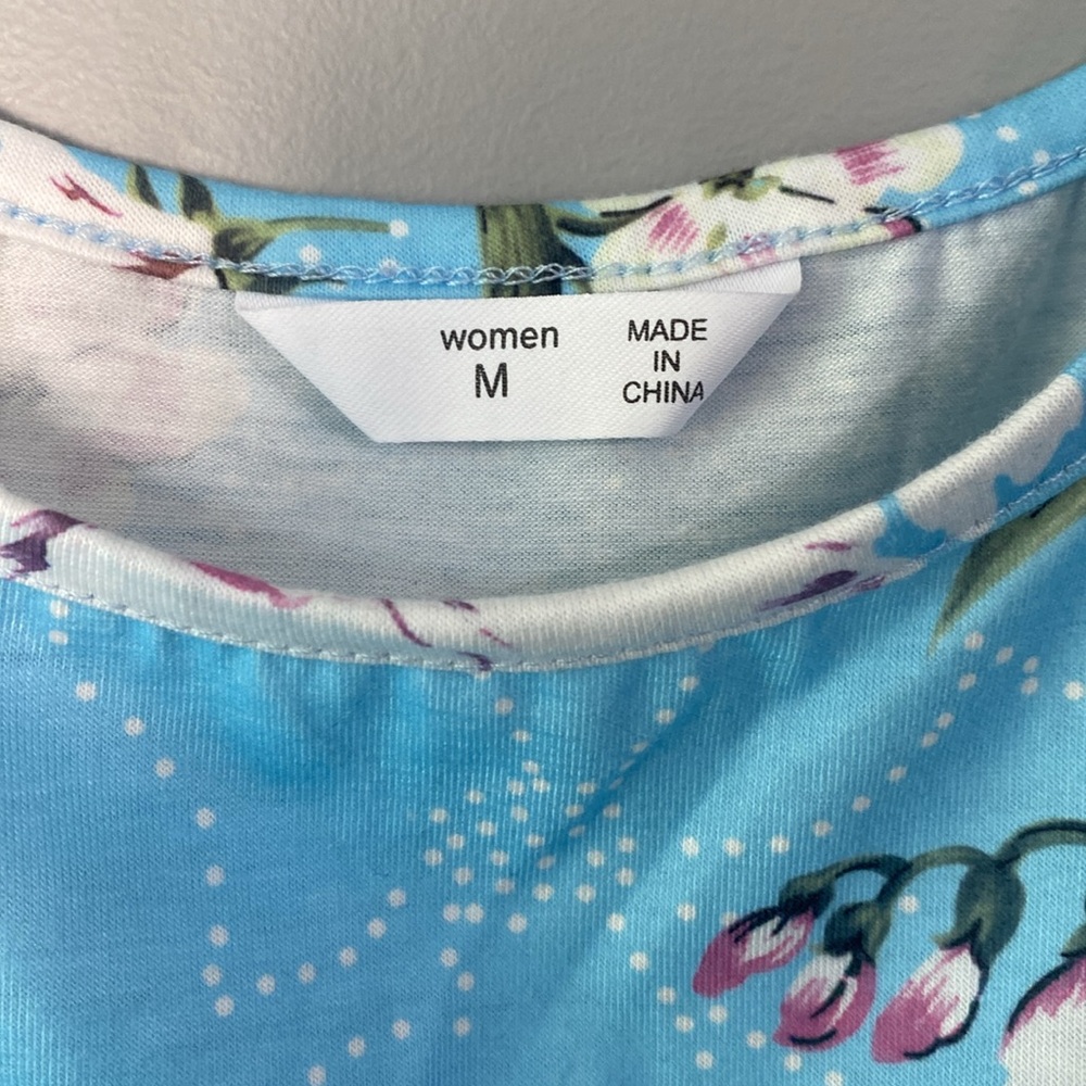 Women’s Nursing Summer Dress. - Picture 3 of 5